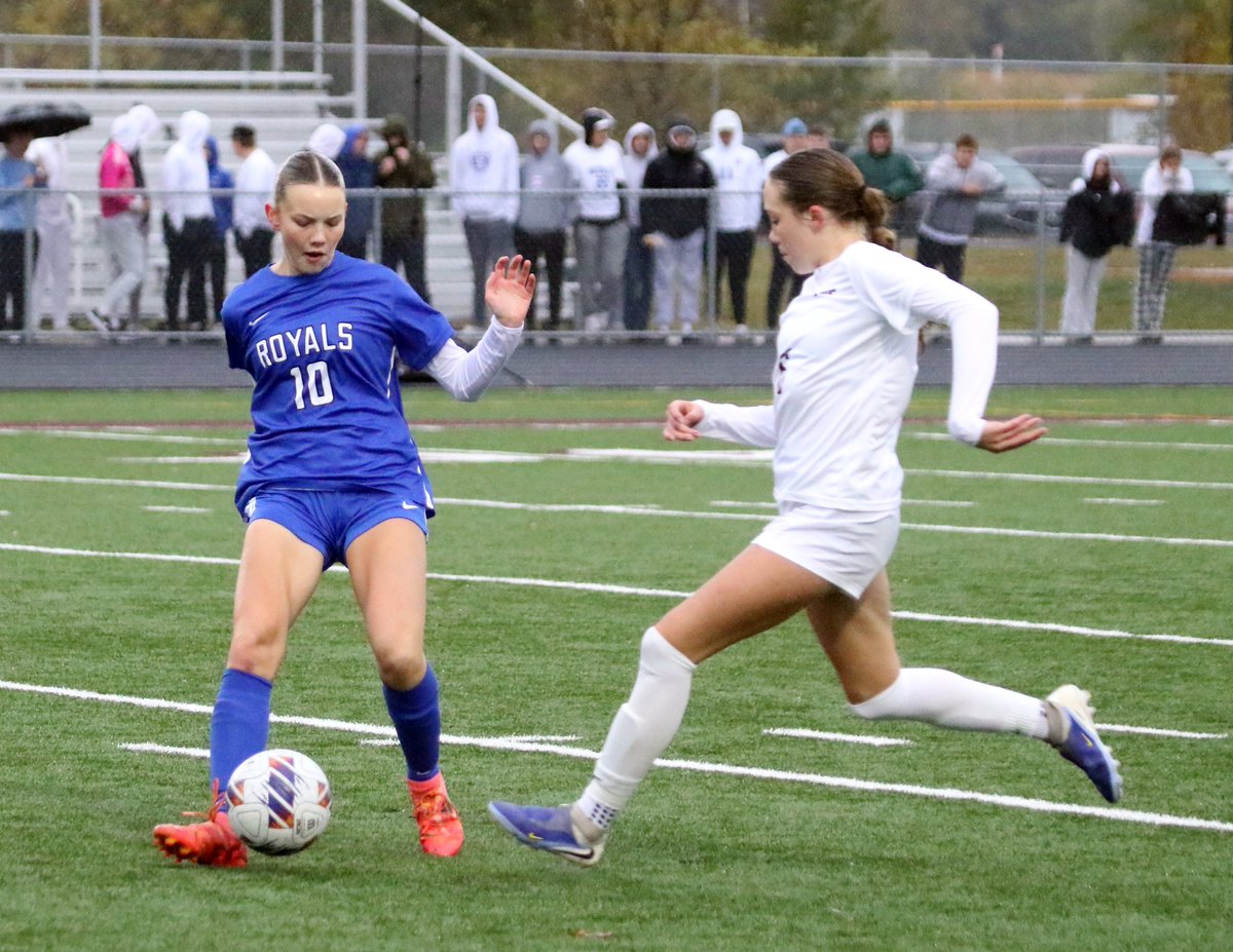 Kovar_HJsports's tweet photo. 364 days ago the Watertown-Mayer girls soccer team felt what it feels like to come up short. With a chance at redemption, they wouldn't let this opportunity slip away.

SECTION CHAMPS: Royals make program history with first-ever section title #HJSports
https://t.co/D5HzOowg9j https://t.co/nmDNh3mlYI
