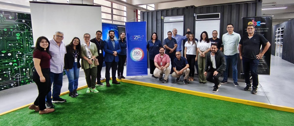mzf4_group's tweet image. On October 8 at CEITEC, #MZF4 experienced an inspiring milestone dedicated to Innovation and Technology. COO Mônica Vilah, together with Quality Manager, Daniela de Moraes, led a special lecture for major companies and educational institutions from São Bernardo do Campo (Brazil).
