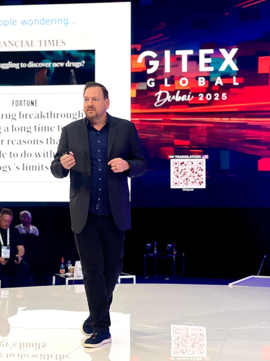 RecursionPharma's tweet image. This is more than just a shift in technology.

Today, cofounder and CEO @RecursionChris spoke on the Main Stage at @GITEX_GLOBAL to discuss how the convergence of AI, data, and DNA is fundamentally changing the way we discover medicines.

As he wrote in a related post: “This is…