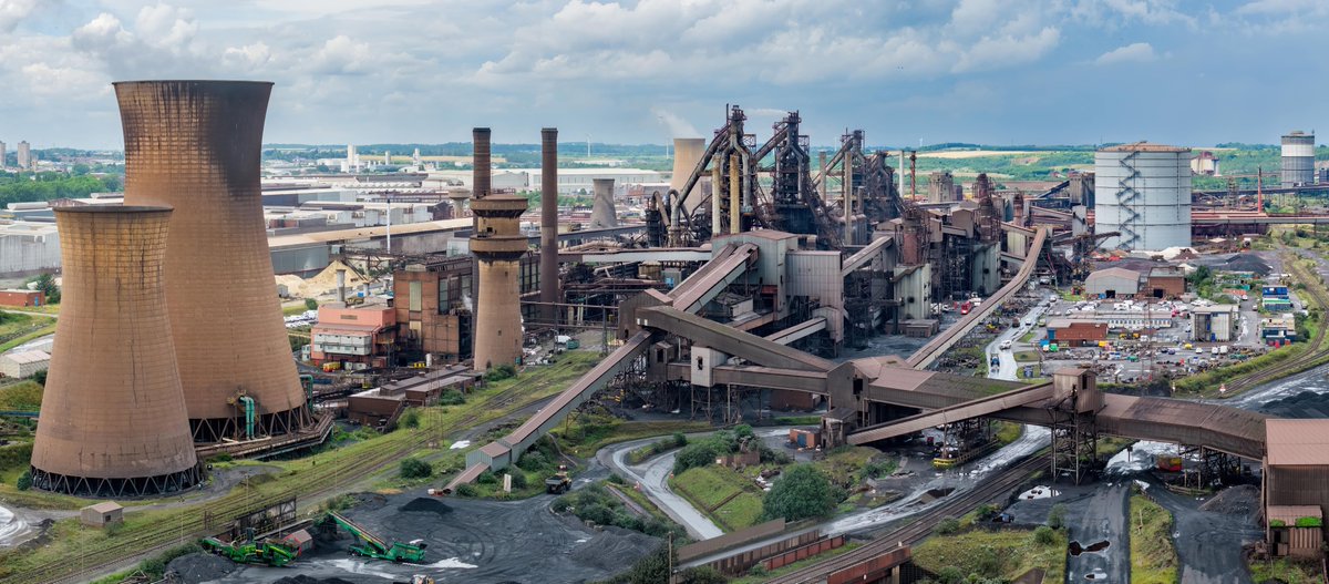 Ahead of #COP30, a team of climate policy experts incl. PIK director <a href="/jrockstrom/">Johan Rockström</a> warn in a commentary in Nature that low-quality carbon offsets are undermining global decarbonisation efforts, calling for stronger standards, real removals, fewer excuses: pik-potsdam.de/en/news/latest…