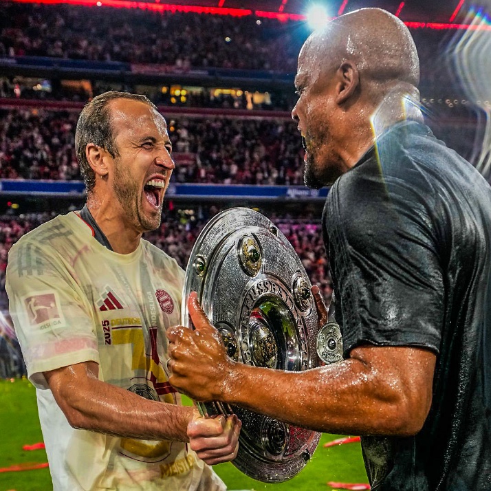 eurofootcom's tweet photo. 🏴󠁧󠁢󠁥󠁮󠁧󠁿🗣️ Harry Kane: "Vincent Kompany? I think he has unlocked a different level in me. Kompany is a fantastic coach, not just tactically but also as a person... full credit to him because from the moment he came in, there were question marks about what he would bring and he's been absolutely fantastic."

"One thing that stands out with Kompany is more one-touch play around the box. When you're at a team like Bayern, you're going to come up against teams with low blocks that defend deep... it doesn't matter if you've scored 400 goals or no goals, he's trying to improve you as a player and a person." (@MailSport)