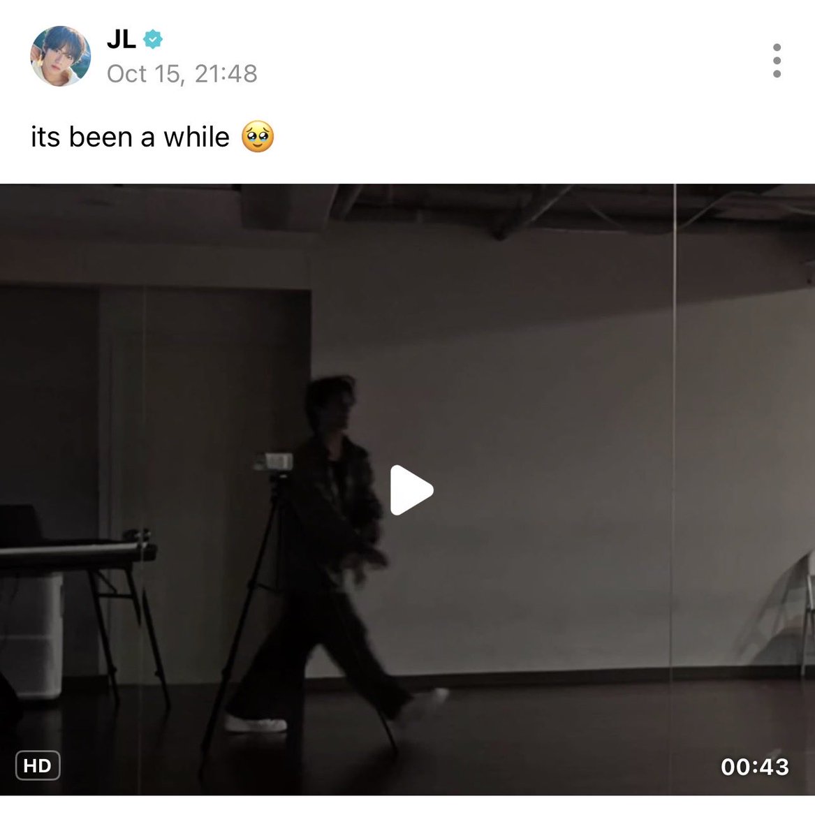 jellyace ๐ (@jeyelace) on Twitter photo OMGGG??? DID HE READ OR DO I HAVE PSYCHIC POWERS?????
#์ ์ด์ #JL #AHOF_JL OMGGG??? DID HE READ OR DO I HAVE PSYCHIC POWERS?????
#์ ์ด์ #JL #AHOF_JL