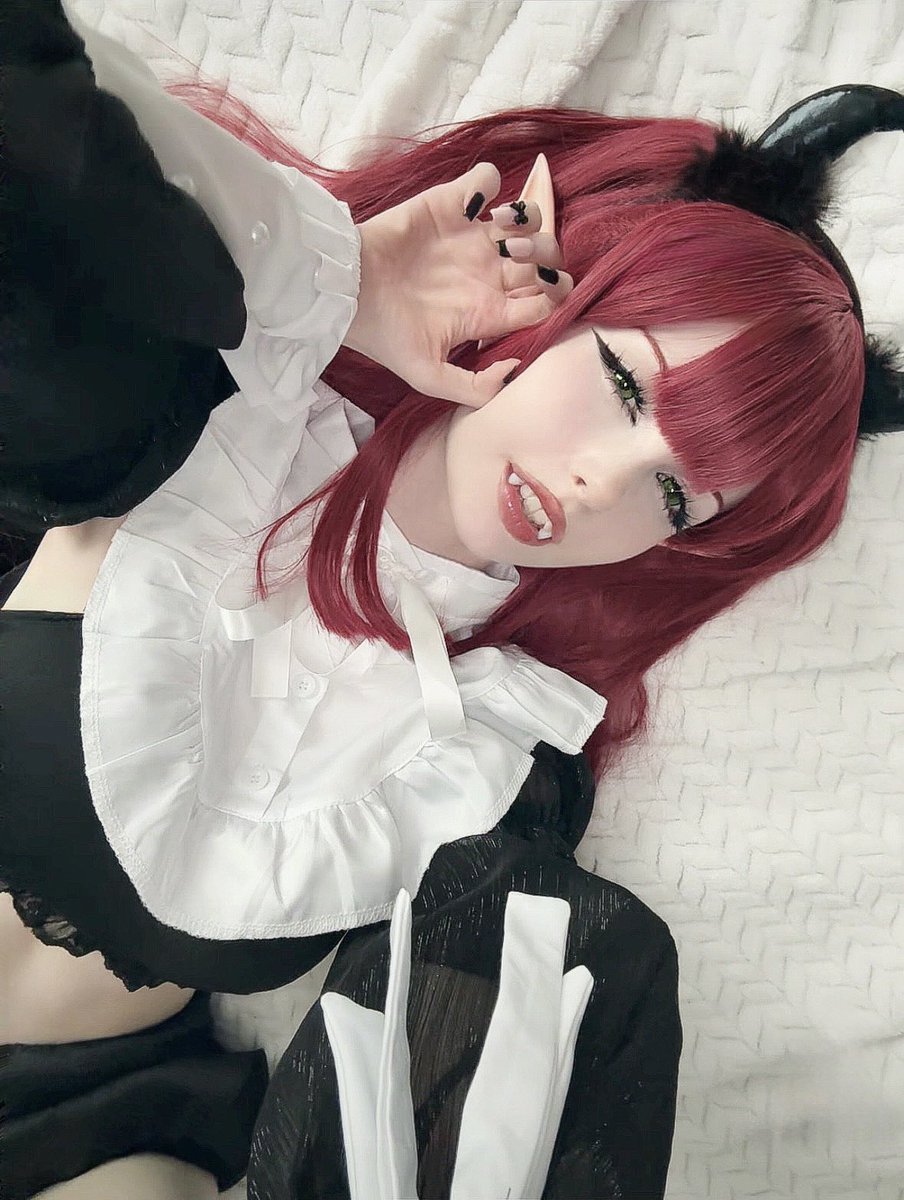 hehecait's tweet photo. “It’s as if Rizu Kyun herself stepped out of the manga!” 🖤

Tiktok: hehecait
Instagram: hehecaitcos

#rizukyun #MyDressUpDarling #lizkyun #marinkitawaga #rizukyuncosplay #喜多川海夢 #その着せ替え人形は恋をする #アニメ #cosplay #cosplayer https://t.co/FWOtpeTuzL
