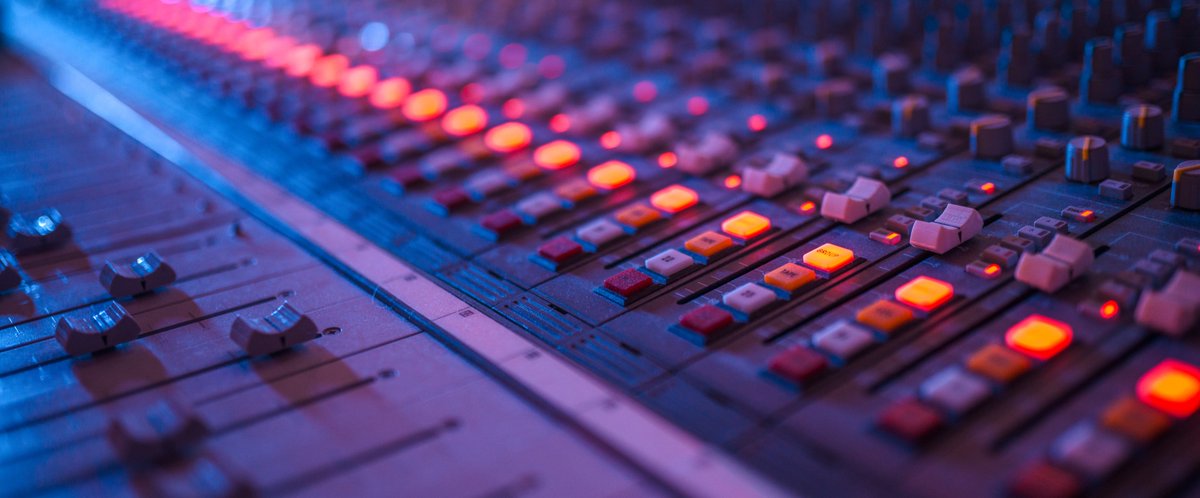 krollbondrating's tweet image. Streaming has reshaped music ABS. KBRA’s latest research finds publishing and recording rights now share similar cash-flow traits, with catalog quality and structure driving credit outcomes. Explore the analysis: kbra.com/publications/D… | #KBRA #structuredfinance #assetbacked