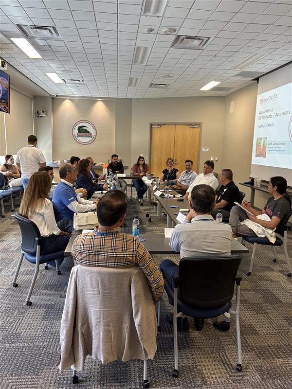 UFAccelerate's tweet image. Did you know that during the recent tour of São José do Rio Preto, Brazil, both of our @UFAccelerate facilities were visited, and the sister city agreement between the two mayors was signed right here at our #HubSweetHome? This marks Gainesville’s 12th sister city.

#GNV #Brazil