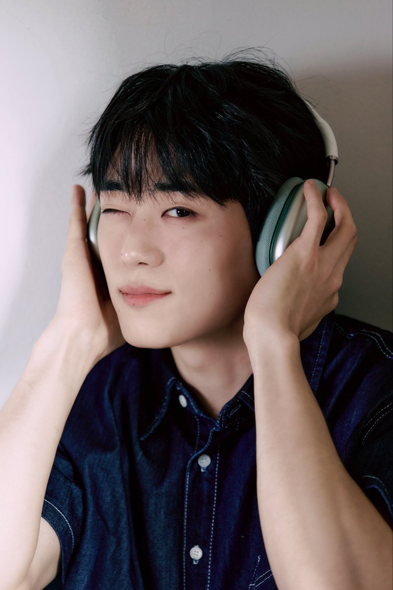 𝑆𝑡𝑎𝑦 𝑖𝑛 𝚖𝚘𝚖𝚎𝚗𝚝 tweet media