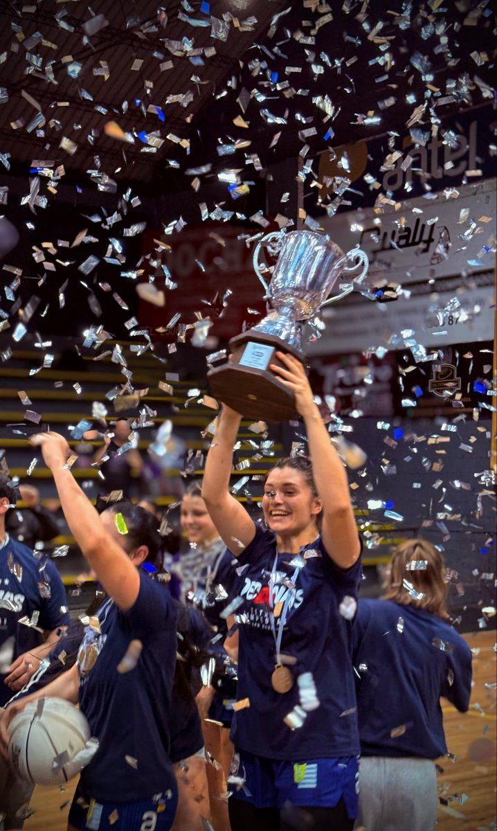 Angel Varela Faroppa tweet media