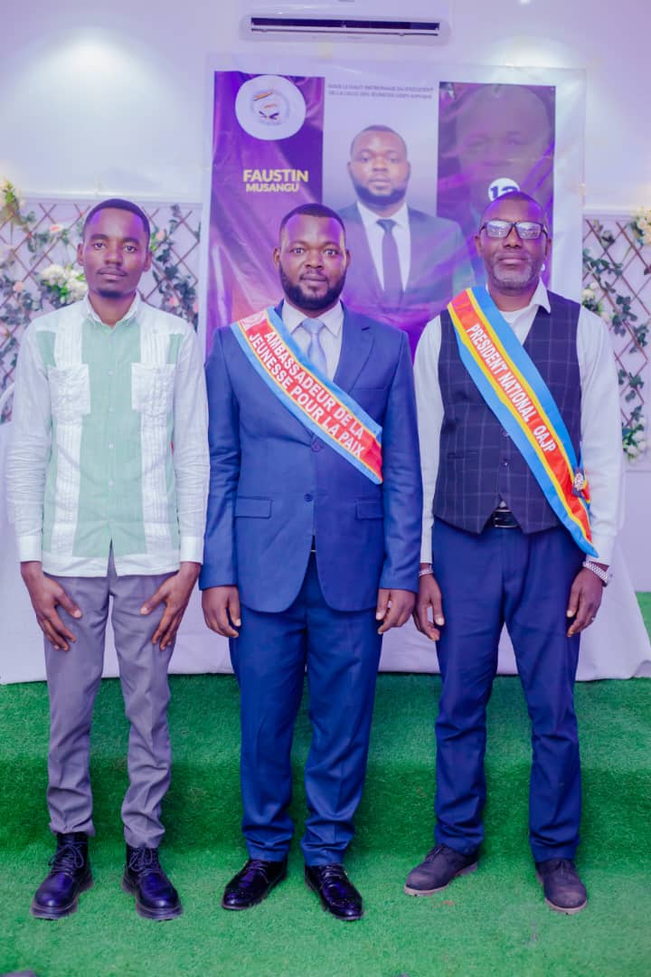 Sénateur Du peuple tweet media