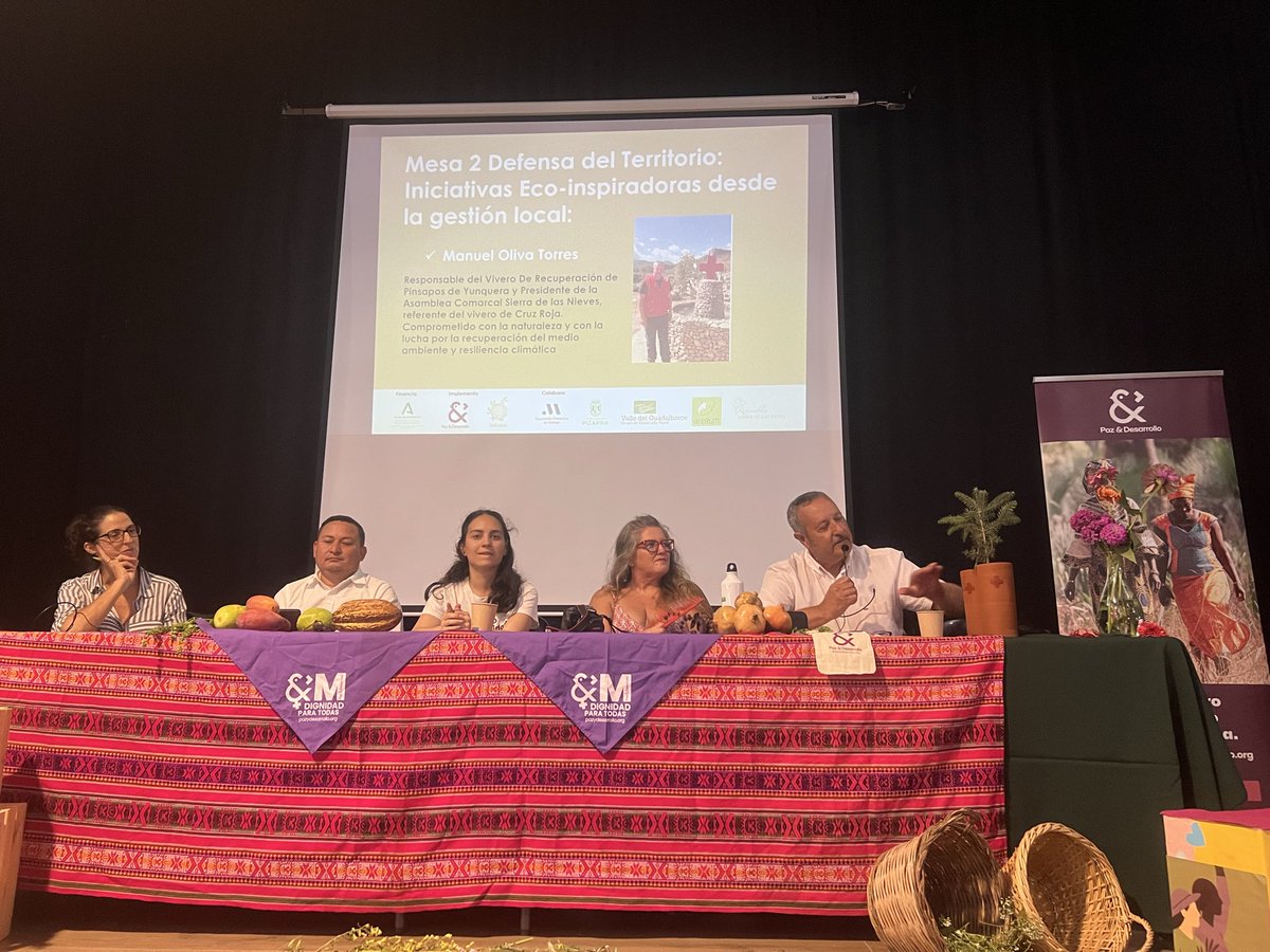 🇪🇺 Hoy, en #Pizarra, asistimos a la jornada del “Proyecto Ruralidad Global: Ciudadanía liderando procesos de sensibilización climática e incidencia frente a la crisis ecosocial: EnRaiza”.