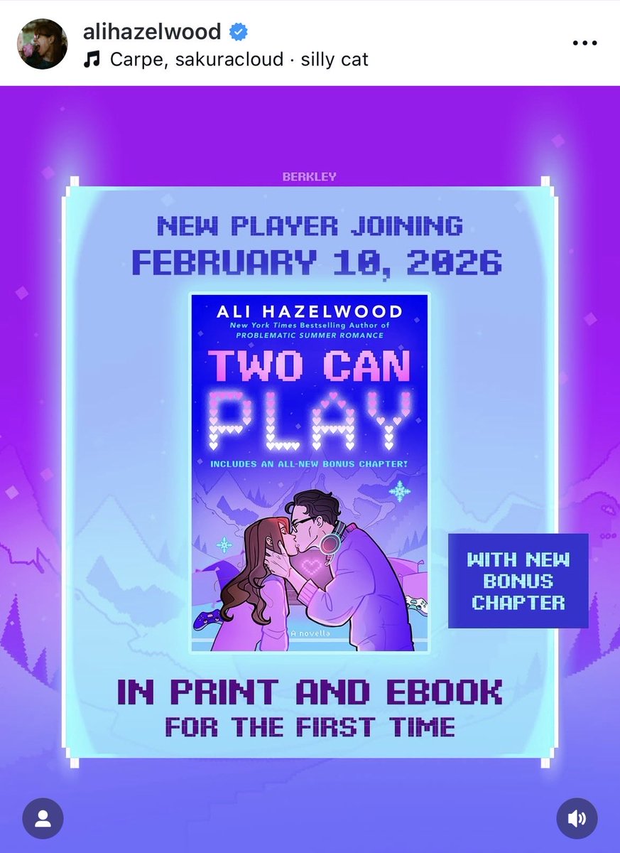 rhysvillain's tweet image. MINHA MAMÃE ALI HAZELWOOD CONFIRMOU O LANÇAMENTO DE TWO CAN PLAY EM EDIÇÃO FÍSICA E COM &amp;gt;&amp;gt; CAPÍTULO BÔNUS &amp;lt;&amp;lt; EU VOU CHORAR FUI EU QUE PEDI SIM PODE VIR EU TO PRONTA