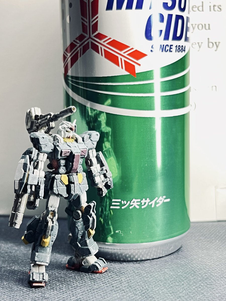 みなさんこんばんは♪
ヒナケンさんから頂いたシリーズをようやく消化まだまだ大量にあります（笑）

反省点も多く色々勉強になりました。
まだまだ修行が必要ですね。

とはいえ楽しめました。
アッセンブルが簡単に手に入るといいなぁ…

#プラモデルライフ
#ガンダムアーティファクト
#FAガンダム