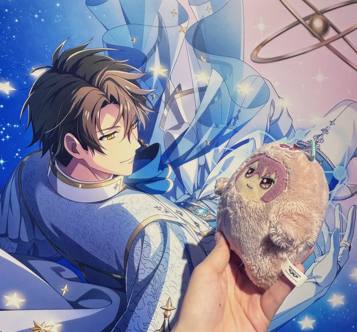 目と目が合う～🎶
モン🐯「とりゃ……♥」