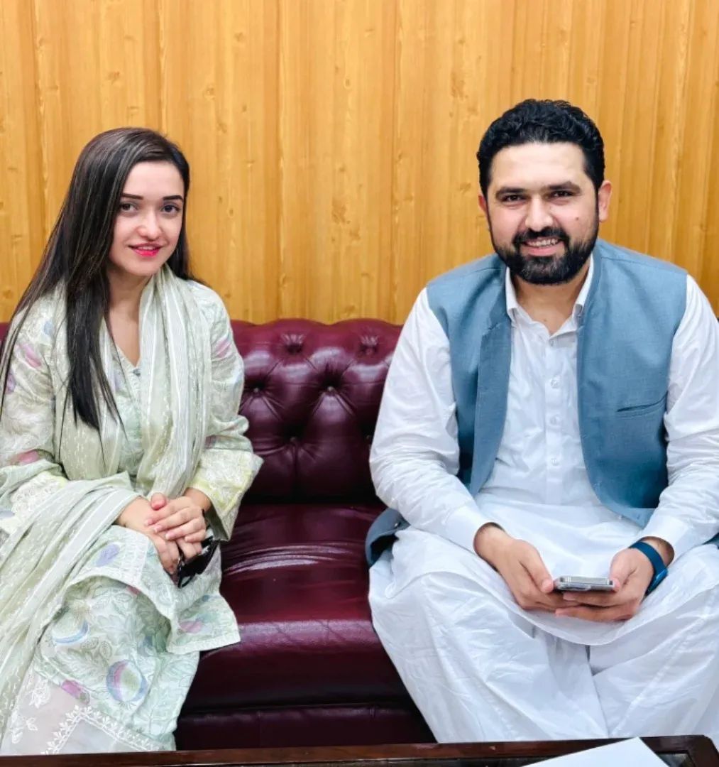 سہیل آفریدی کا عہدہ سنبھالنے کے بعد آتے ہی پہلا نوٹس 
صنم جاوید کی پشاور سے گرفتاری پر آئی جی خیبرپختونخوا سے کل تک رپورٹ طلب کر لی