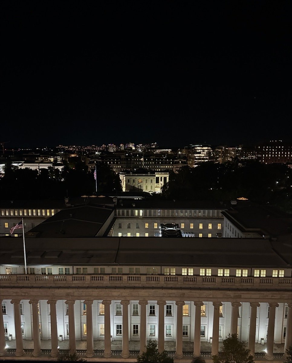 EMMA WHITE tweet media