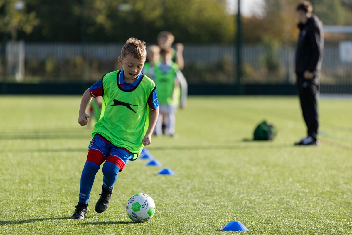 At last week's Mini Mariners &amp; Saturday Morning Sessions at Clee Fields, we had a special visit from Grimsby Town FC women's goal keeper - Jasmine Lacey!

A great opportunity for our mini mariners to show off their skills and get some advice &amp; tips from Jasmine.👍
