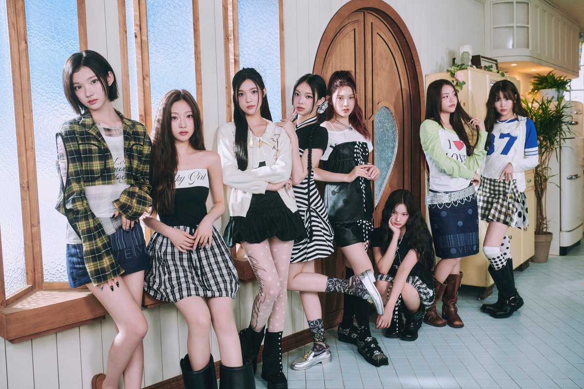 𝑪𝒉𝒂𝒑𝒕𝒆𝒓 𝟐. 𝑯𝒂𝒓𝒅𝟐𝑯𝒊𝒅𝒆
[Image Teaser #2]

Hearts2Hearts The 1st Mini Album 【FOCUS】
➫ 2025.10.20 6PM (KST)

💿Pre-order&amp;save&amp;add
Hearts2Hearts.lnk.to/FOCUS

#Hearts2Hearts #하츠투하츠 #H2H
#FOCUS #Hearts2Hearts_FOCUS