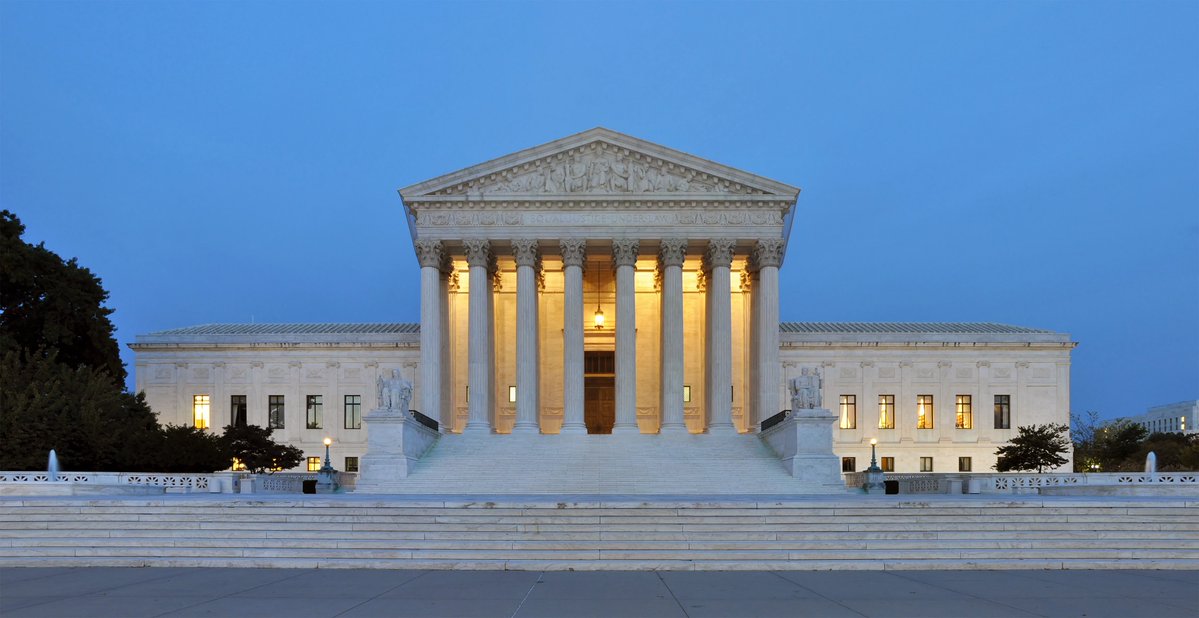 ThePatriotOasis's tweet image. 🚨 BREAKING: Supreme Court is set to hear oral arguments over the Voting Rights Act this morning
Republicans are set to GAIN 19+ seats heading into the midterms if the Supreme Court rules against the VRA.
HUGE! It’s time to OVERTURN the VRA!