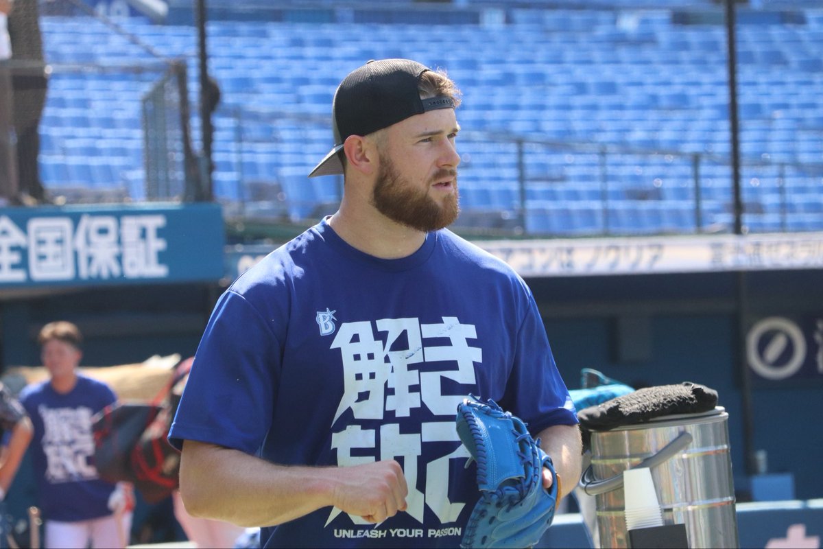 本日、帰国したローワン・ウィック選手 🗣️「まずはこの2年間