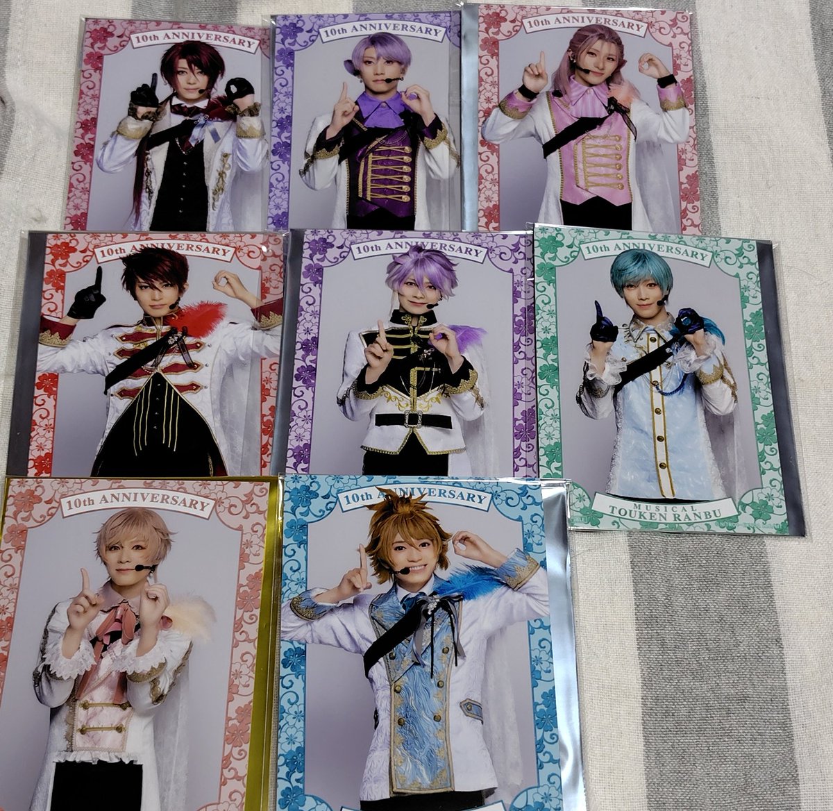 syu_s_syu's tweet photo. 交換 刀ミュ シブツタ 

譲→
✷衣装展 特典✷
村雲 清麿 大包平 一期一振 五月雨 後家 物吉 浦島
✷カフェ✷
村雲江 松井江 膝丸 

求→
✷衣装展 特典✷
長義 ＞ 肥前 ＞ 鶴丸 加州  大慶
長義最優先です
✷カフェ✷
鶴丸 加州

10/20 お昼頃〜17時頃 シブツタ周辺手渡し
郵送 https://t.co/tv50npbBkj