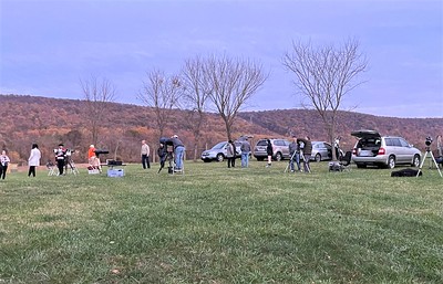 Experience the sights and sounds of Sweet Run State Park at sunset with a leisurely hour-long guided hike and then check out the night sky and see telescopic views of the night sky.  This adventure takes place this Saturday, October 18th from 6-9 pm.

dcr.virginia.gov/state-parks/ev…