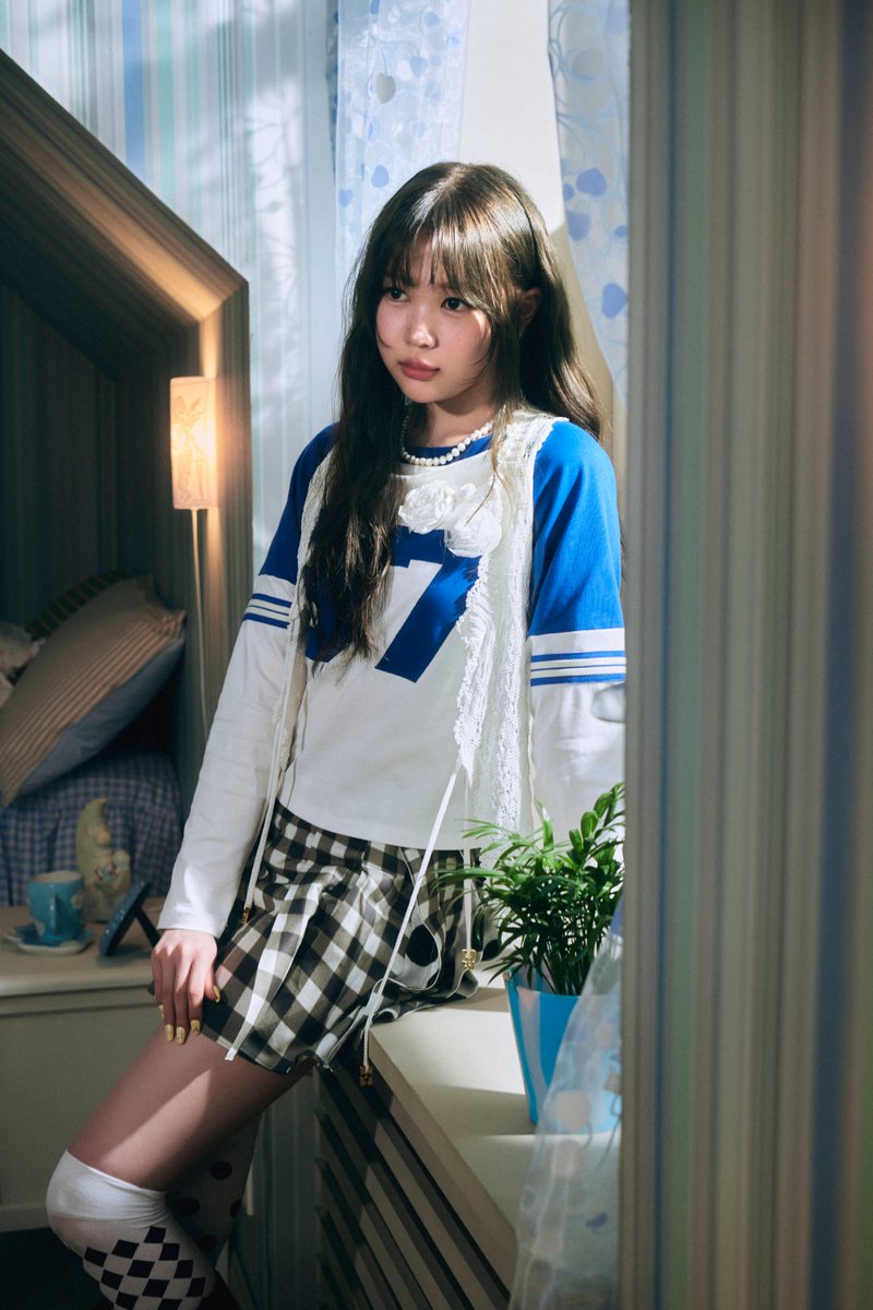 𝑪𝒉𝒂𝒑𝒕𝒆𝒓 𝟐. 𝑯𝒂𝒓𝒅𝟐𝑯𝒊𝒅𝒆 [Image Teaser #2