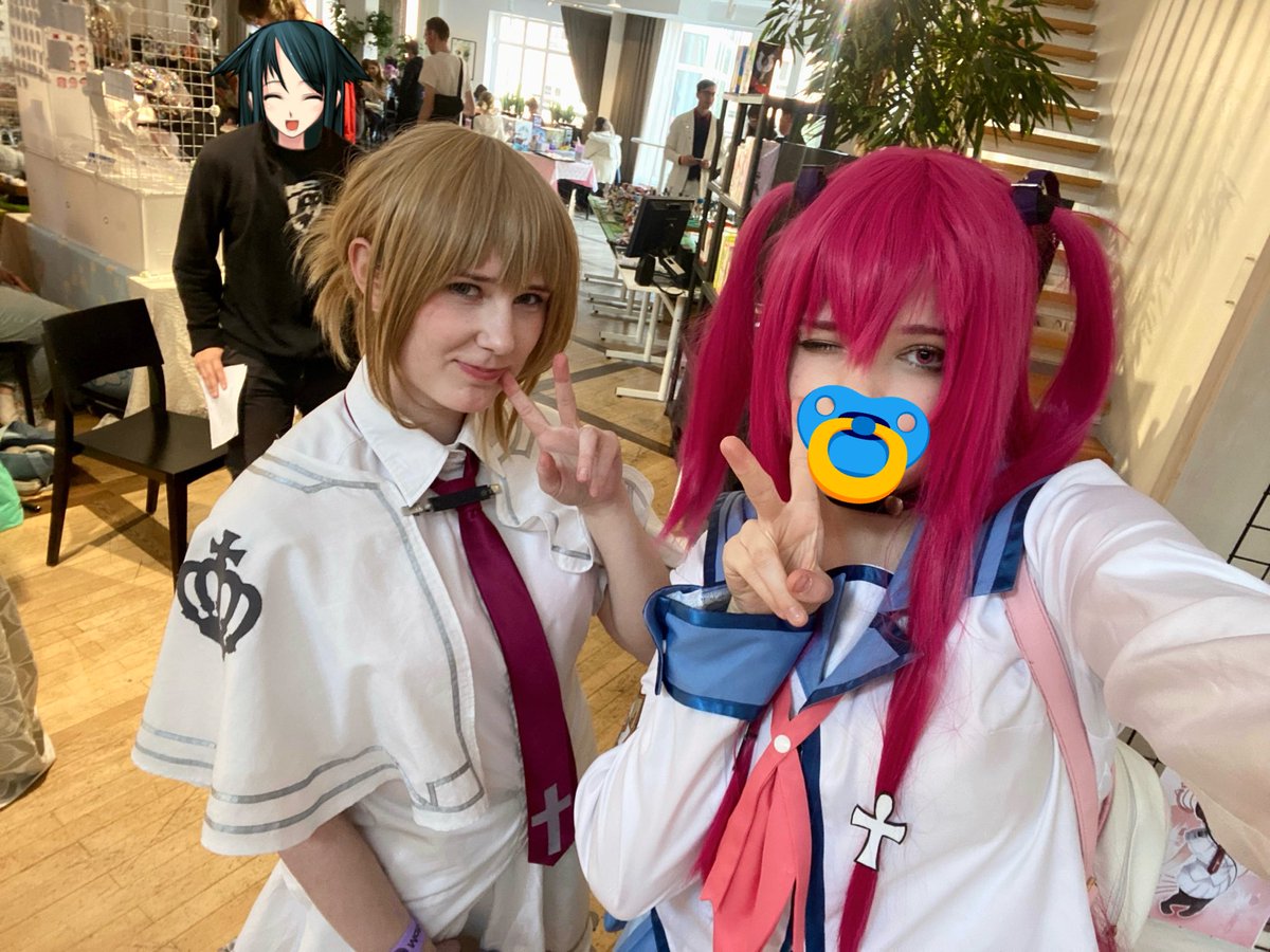 Had so much fun w friends at a con this weekend! &gt;.&lt; ♡
#angelbeats #oreimo #subahibi