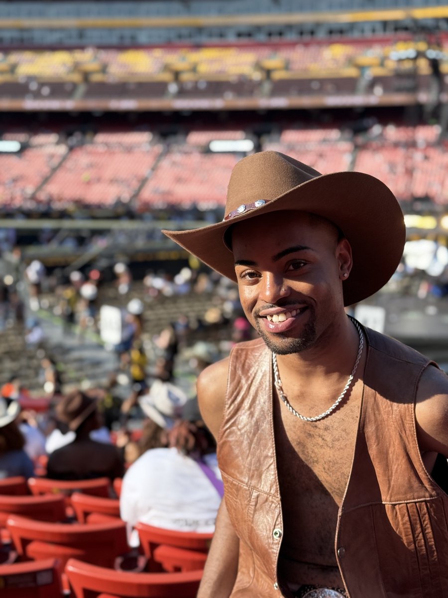 demi (@demetriusaf_) on Twitter photo 