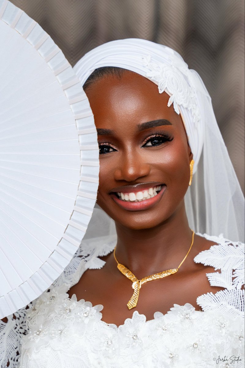 biinettte's tweet photo. Al hamdoulilah
Une journée, une promesse, une vie à deux. J’ai dit oui à mon homme 💍✨
Mrs MBACKE ❤️💍
11.10.2025🤍 https://t.co/yyuSfRR0x4