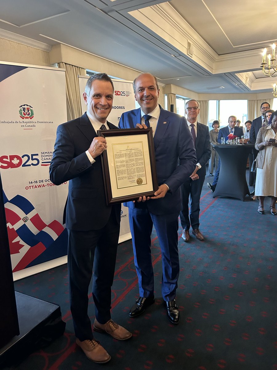 _MarkSutcliffe's tweet photo. It was an honour to join His Excellency José A. Blanco and members of the Dominican community and to proclaim Dominican Republic Week. Thank you so much for your hospitality and your many many contributions to the richness and success of Ottawa. 

Ce fut un honneur de me joindre à Son Excellence José A. Blanco et aux membres de la communauté dominicaine pour proclamer la Semaine de la République Dominicaine. Merci beaucoup pour votre hospitalité et vos nombreuses contributions à la richesse et au succès d’Ottawa.