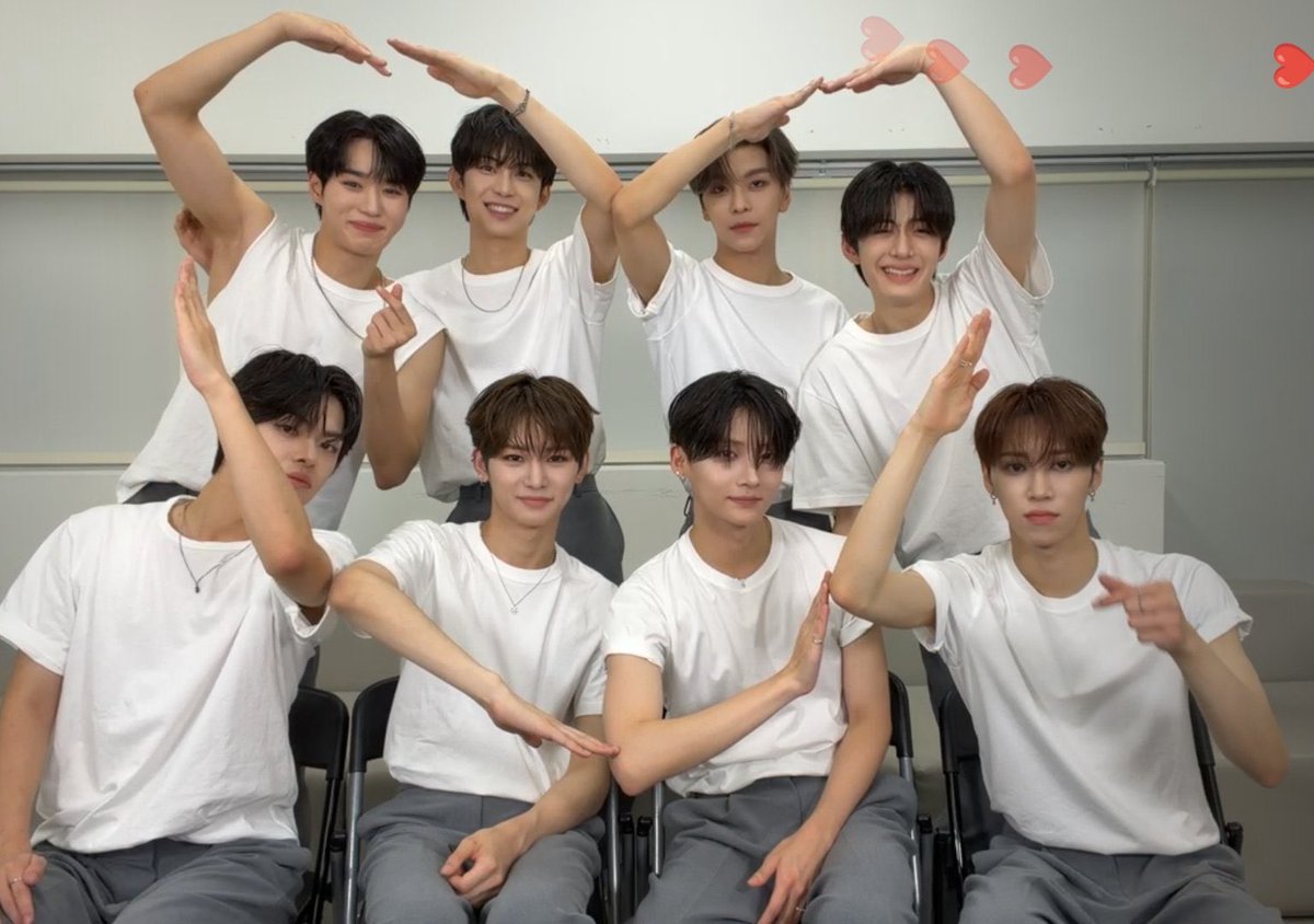 uinlong's tweet image. ⠀⠀⠀⠀⠀⠀⠀   ⠀⠀⣾⠉⢳⣰⠋⠙⡆⠀⠀⠀⠀
⠀⠀⠀⠀⠀⠀⠀⠀⠀⠀⠘⡀          ⠘⠀⠀⠀
⠀⠀⠀⠀⠀⠀⠀⠀⠀⠀ ⠀ ⠙⠷⠋
⣰⠟⠉⠙⢦⡀⢀⣾⡟⠉⠳⣆
⣿⠀⠀⠀⠀⠛⠛⠁⠀⠀⠀⡿
⠸⣇⠀⠀⠀⠀⠀⠀⠀⠀  ⠸
  ⠙⢧⡀⠀⠀⠀    ⠀ ⡴⠃⠀
⠀⠀⠀⠙⠶⣄⣀⠴⠋⠀⠀⠀⠀⠀