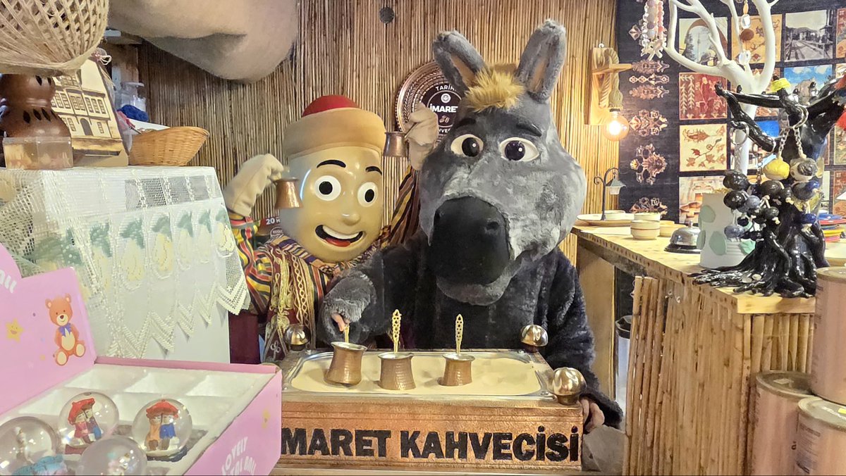 cankiri_iktm's tweet photo. İl Müdürümüz @m_ovacikli , Çankırılı Keloğlan ile birlikte Türkiye Aşçılar Federasyonu İç Anadolu Bölge Başkanı seçilen Çankırı Aşçılar Derneği Başkanı Hayrettin Karaoğlu’nu ziyaret etti. 👨🍳
#Çankırı #Gastronomi #cankirikulturturizm #TAFED #YerelLezzetler #çankırılıkeloğlan https://t.co/WzSYuirZGH