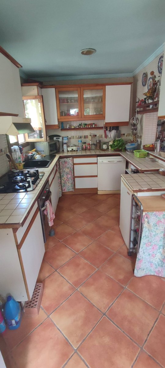 Marvalchris1's tweet image. 🏡 Xalet en venda a Alcossebre (El Pinar). 2 hab., jardí, terrassa, solàrium, traster i piscina comunitària. Molt assolellat i a 1,6 km de la platja. 💶 175.000 € 📞 642 73 02 65 📧 info@inmobiliariamarvalchris.com