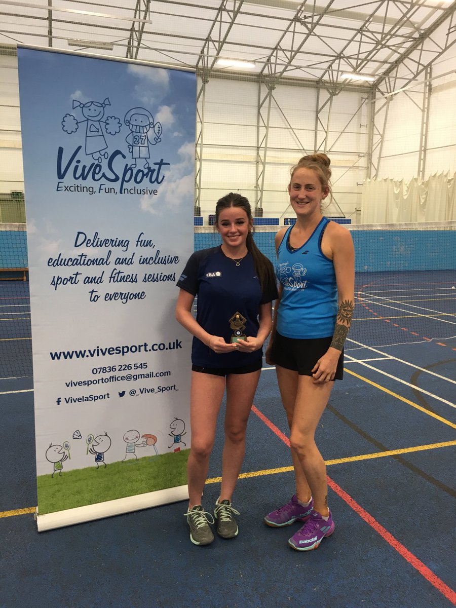 Well done to Achieving Performance player Jess being awarded Yorkshire u19 Most Improved Girl Player 2025. Hard work paying off Jess 💪🏽🏸
•
•
•
<a href="/babolat/">Babolat</a> <a href="/BE_North/">BENorth</a> <a href="/BadmintonEnglnd/">Badminton England</a> <a href="/Yorksbadders/">Yorkshire Badders</a> #badminton #badmintonplayer #badmintoncoach #yorkshire #yorkshirebadminton #babolat