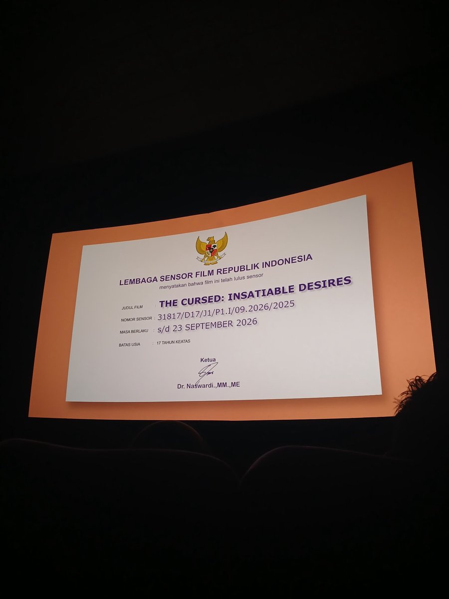Jujur puyeng wkwkw kebiasaan nonton drama yg penjelasannya banyak, kalo film sepotong2 jadi hah hoh