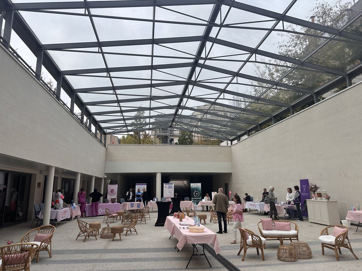 Constance Le Grip (@constancelegrip) on Twitter photo Cette année encore, pour #octobrerose , aux côtés des professionnels de santé, des patientes, des associations de patientes, réunis par le groupe hospitalier privé Ambroise Paré- Hartman de #Neuilly pour informer, sensibiliser, échanger, accompagner les malades. 1 femme sur 8 est Cette année encore, pour #octobrerose , aux côtés des professionnels de santé, des patientes, des associations de patientes, réunis par le groupe hospitalier privé Ambroise Paré- Hartman de #Neuilly pour informer, sensibiliser, échanger, accompagner les malades. 1 femme sur 8 est