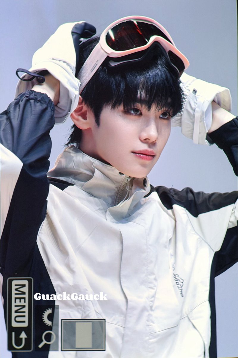 스키못타서 퍽퍽 엎질러질 때마다 
척척척척 걸어올라와서 일으켜주는 분 계셨음 좋겠다