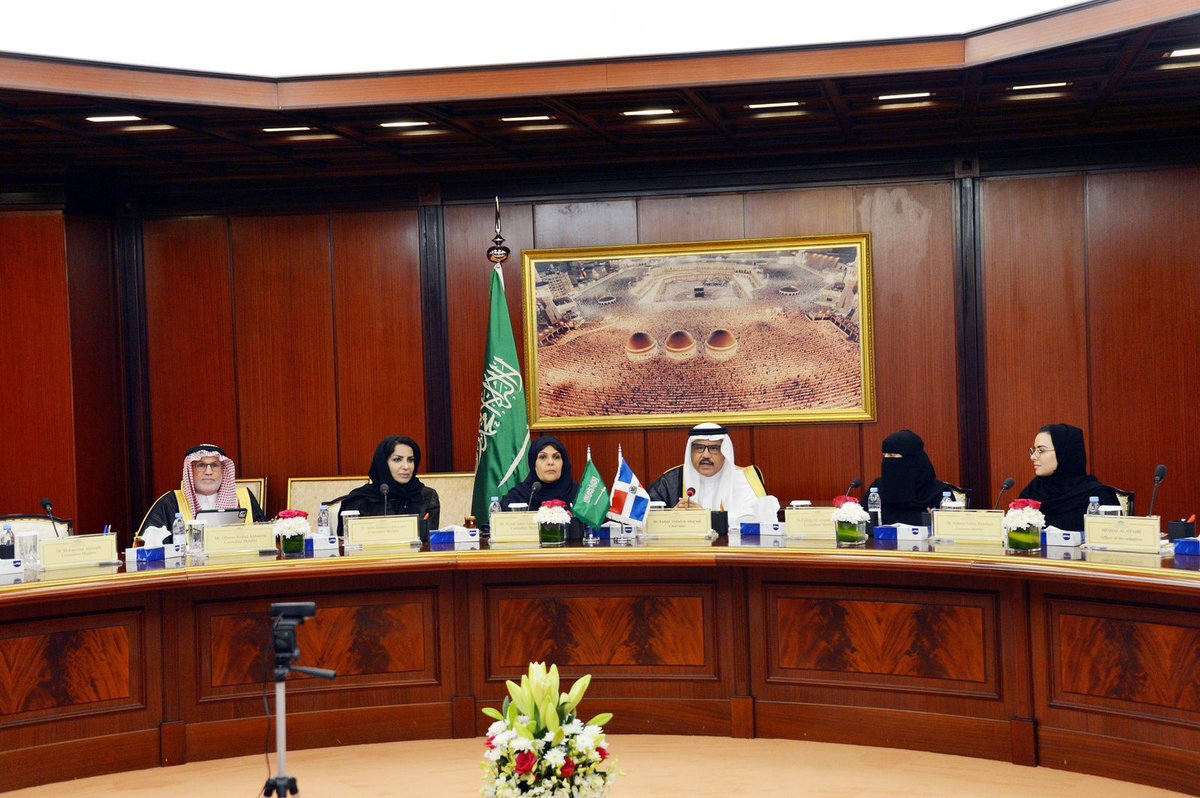 Felicitar Comisión de Amistad Parlamentaria del Congreso de RD, diputado Miguel Bogaert Marra por mantener vivos lazos de amistad con el Reino de Arabia Saudita, especial su parlamento o Comité de Amistad y el Dr.FarahdAl-Tayash.   <a href="/MiguelbogaertRD/">Miguel Bogaert Marra</a> <a href="/DiputadosRD/">Cámara de Diputados de la República Dominicana</a> <a href="/KSAmofaEN/">Foreign Ministry 🇸🇦</a>