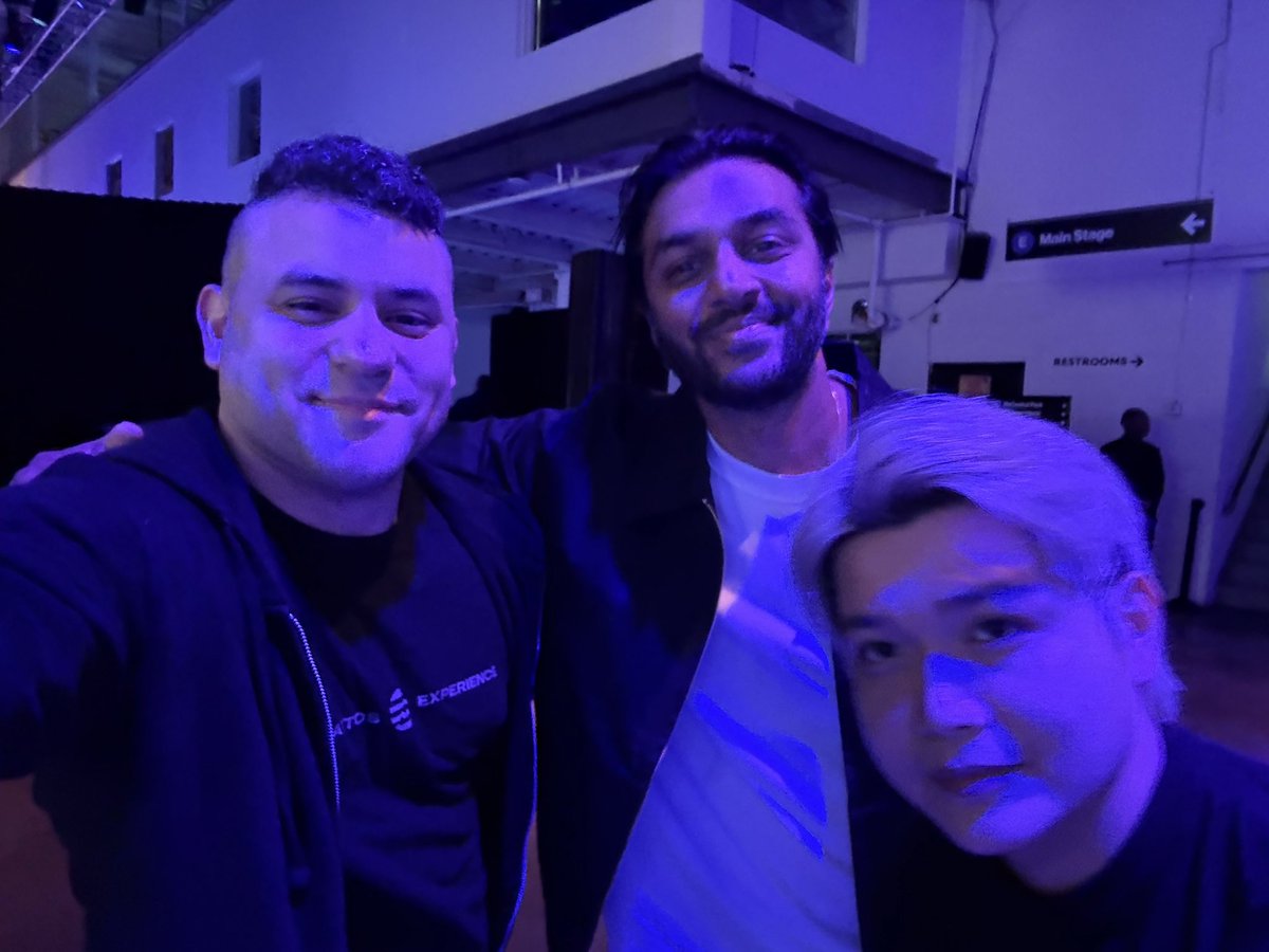 It’s that special day that starts the <a href="/Aptos/">Aptos</a> week 
#ExperienceAptos 
<a href="/stan_ngx/">Stan</a> <a href="/ASHAWONN/">ash 🇺🇸</a>