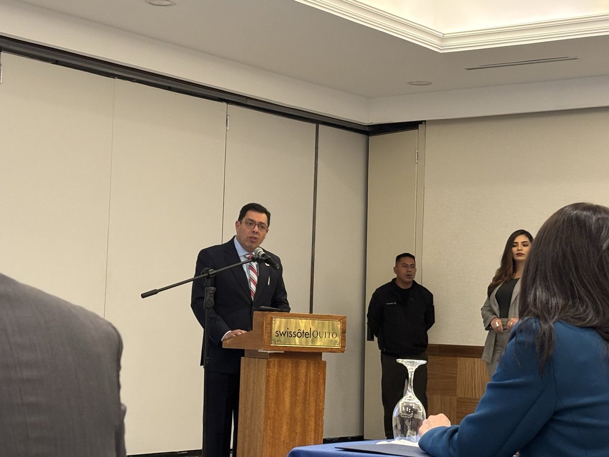 r2romora's tweet photo. @bde_ecuador promueve la seguridad hídrica con su Programa donde se plantean proyectos que permitan gestionar cuencas y proveer asistencia técnica a los gobiernos locales:  #BIOFIN Ecuador se encuentra apoyando este proceso para el financiamiento de la biodiversidad!! https://t.co/FLNr7zxQkT