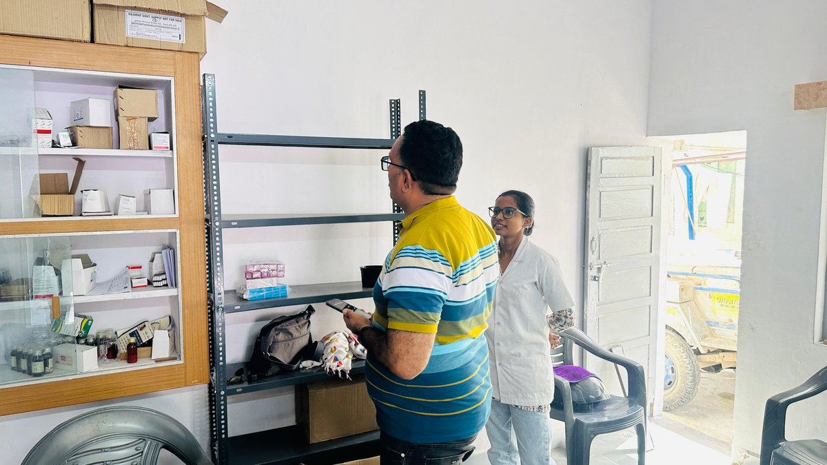 શહેરીજનોની વિશેષ દરકાર કરતા રાણાવાવ શહેરમાં ગોપાલપરા ખાતે હેલ્થ &amp; વેલનેસ સેન્ટરની મુલાકાત કરી.સેન્ટર પરની OPD,IPD,વેલનેસ એક્ટિવિટીની કામગીરી ચકાસી.દવાઓ,રજીસ્ટર,સેવા ચકાસી અને સાધનોની ઉપલબ્ધતા જોઈ.આગામી સમયમાં જરુરી સેવાઓનો વ્યાપ વધારવા કર્મચારીઓ સાથે ચર્ચા કરી માર્ગદર્શન આપ્યું.