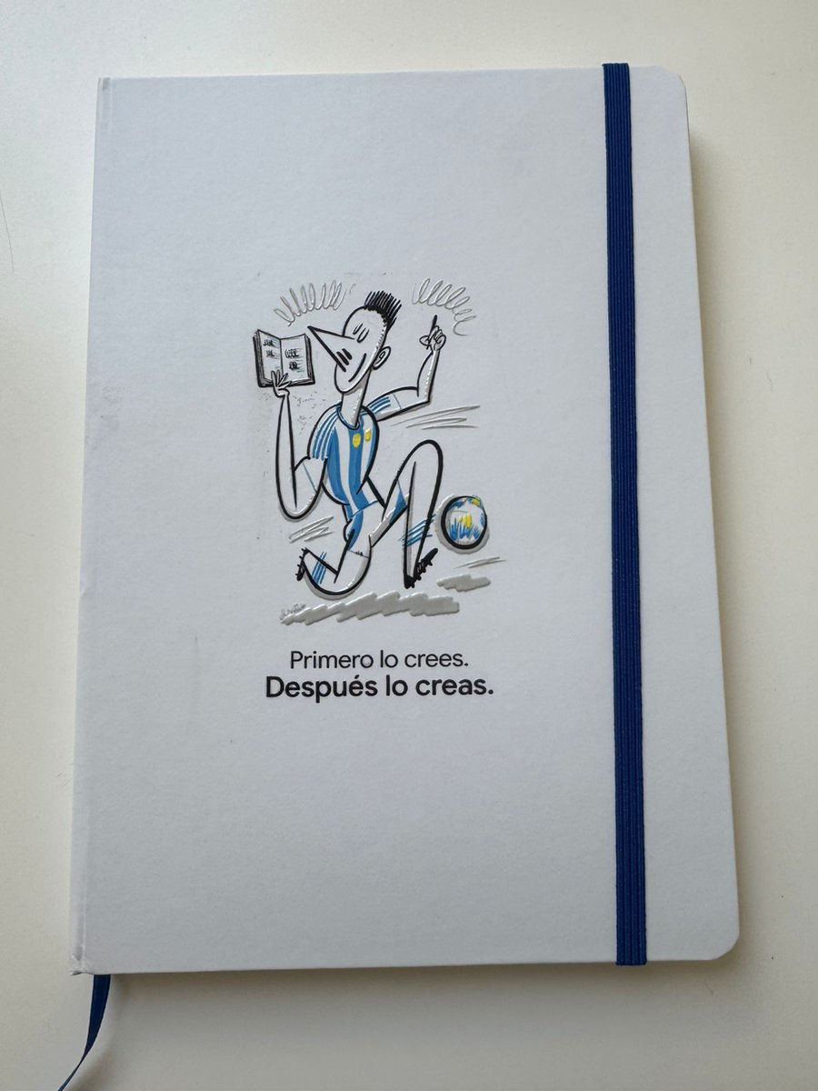 dm_provenzano's tweet image. Diego Placente y sus cuadernos: el regalo con el que sorprendió a los jugadores de la Selección Sub 20 que juegan la semifinal del Mundial contra Colombia

📝 @clarincom 
clarin.com/deportes/diego…