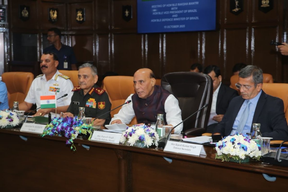 rajnathsingh's tweet image. Happy to have met the Vice President of Brazil, Mr Geraldo Alckmin and Mr José Múcio Monteiro Filho, the Defence Minister of Brazil today at New Delhi.
We had forward looking discussions on issues pertaining to Defence Cooperation with a focus on expanding Military to Military…