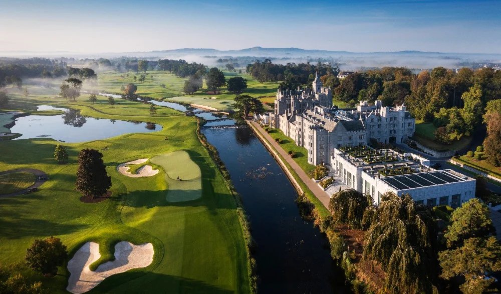 L’Irlande prête à accueillir la Ryder Cup 2027 à Adare Manor

Pour lire l'article swing-feminin.com/lirlande-prete…

#RyderCup2027 #AdareManor #GolfIrlande #IrishGolf #WildAtlanticWay #GolfChampionship #RoryMcIlroy #ShaneLowry <a href="/RyderCupEurope/">Ryder Cup Europe</a>  <a href="/RyderCupUSA/">Ryder Cup USA</a>  <a href="/VacancesIrlande/">Tourisme Irlandais</a> <a href="/TheAdareManor/">Adare Manor</a>