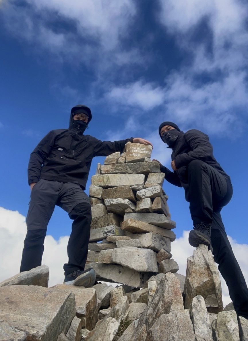 ddgarciaf's tweet photo. Punta alta de Comalesbienes (3014m)  14-10-2025 https://t.co/SXClRUpEvw