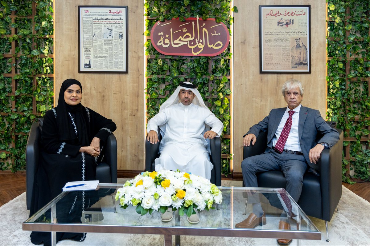 QatarPressC's tweet image. صالون الصحافة يستعرض تحديات الصحافة الثقافية 
 
الدوحة - 15 أكتوبر 2025:

دشن المركز القطري للصحافة أولى جلسات &quot;صالون الصحافة&quot; التي جاءت تحت عنوان؛ &quot;التغطية الثقافية في الصحف القطرية&quot;، بمشاركة السيد ماجد الجبارة مدير تحرير صحيفة الراية، والصحفي محمد هديب المتخصص في الشؤون…