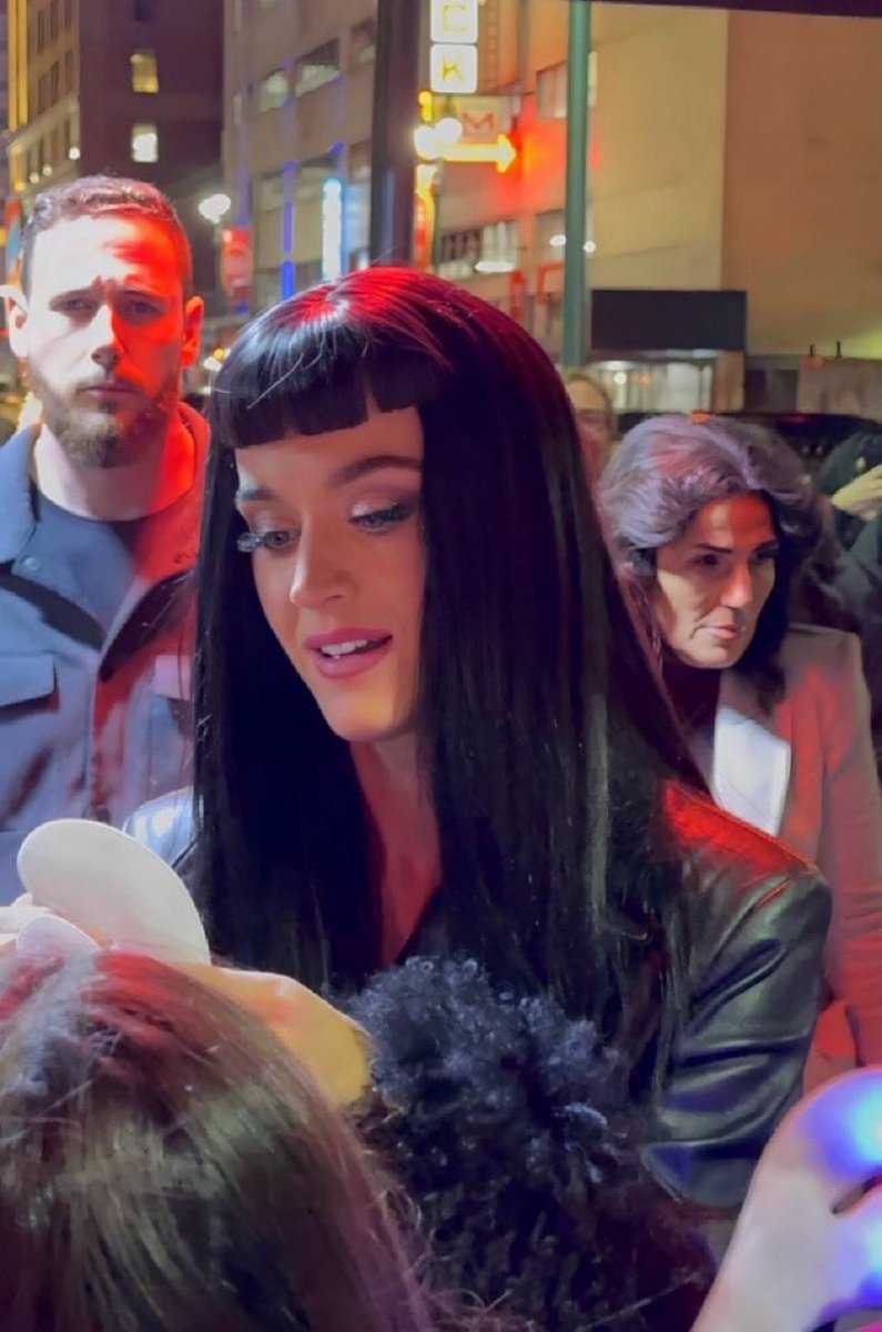 Why she didn’t kept this for the tour