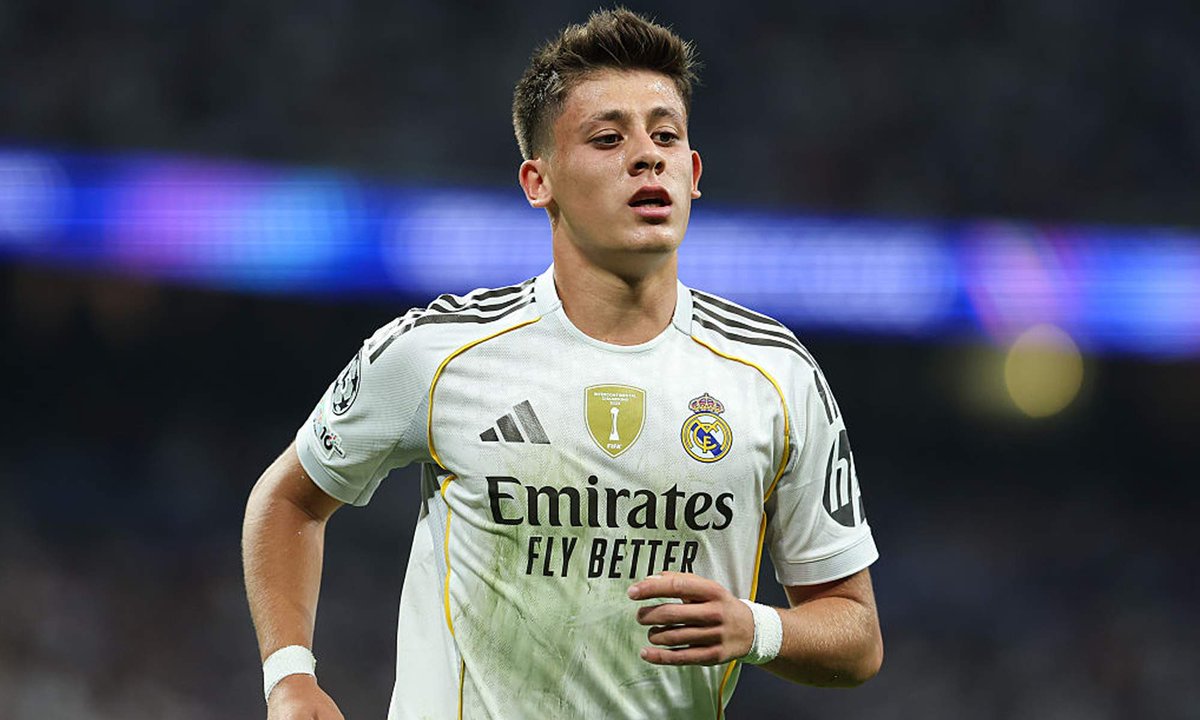 postunited's tweet image. 👀🗣️ ARDA GÜLER HABLA SOBRE SU PASO POR EL REAL MADRID
😳 “Si Xabi Alonso me pide que me ponga de portero, me compro unos guantes”
🤩 “Es muy bonito que me mencionen al lado de jugadores como Ozil, Cristiano o Mbappé”
🔥“La Champions 23/24 no la gané, no era mía. Hay que ir a…