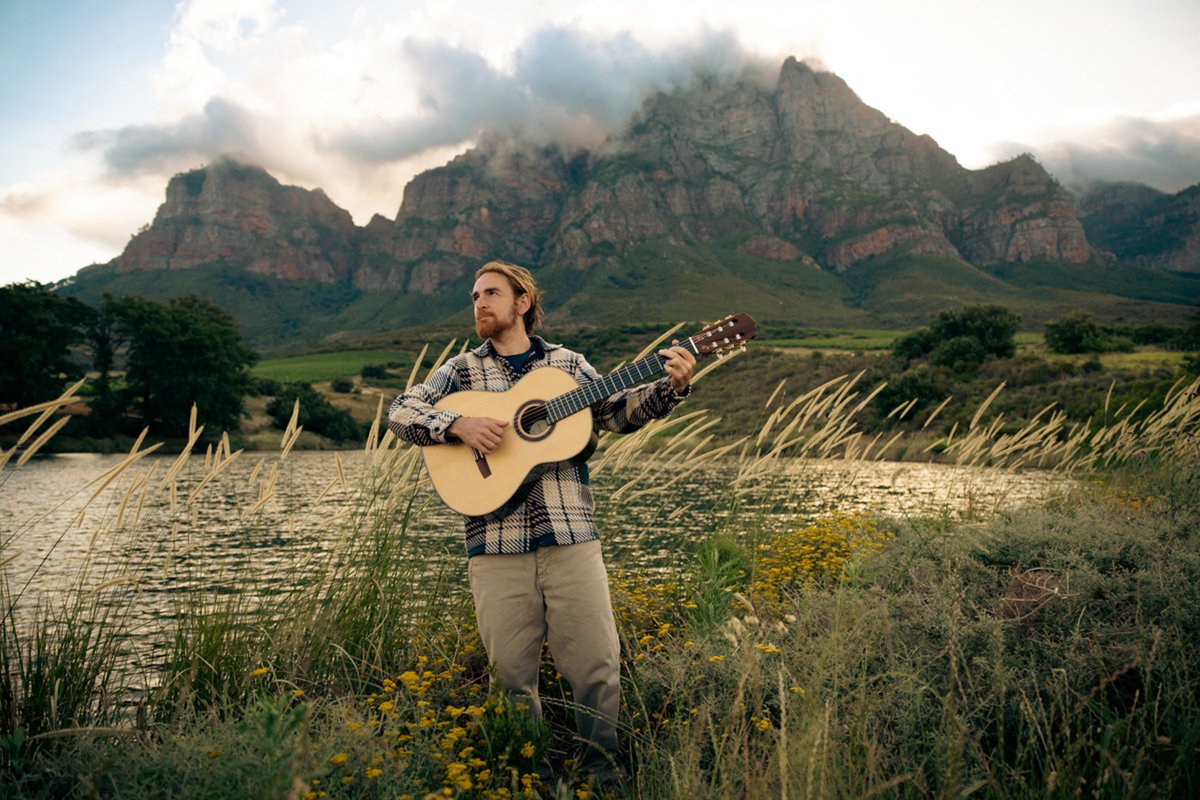 Dive into #SethTabatznik's revelations on London's secret green havens and mountain-born melodies shaping 'Choose To Be Alive' in our exclusive interview with the rising Indie Star

Get the full interview here: muze.ltd/seth-tabatznik…