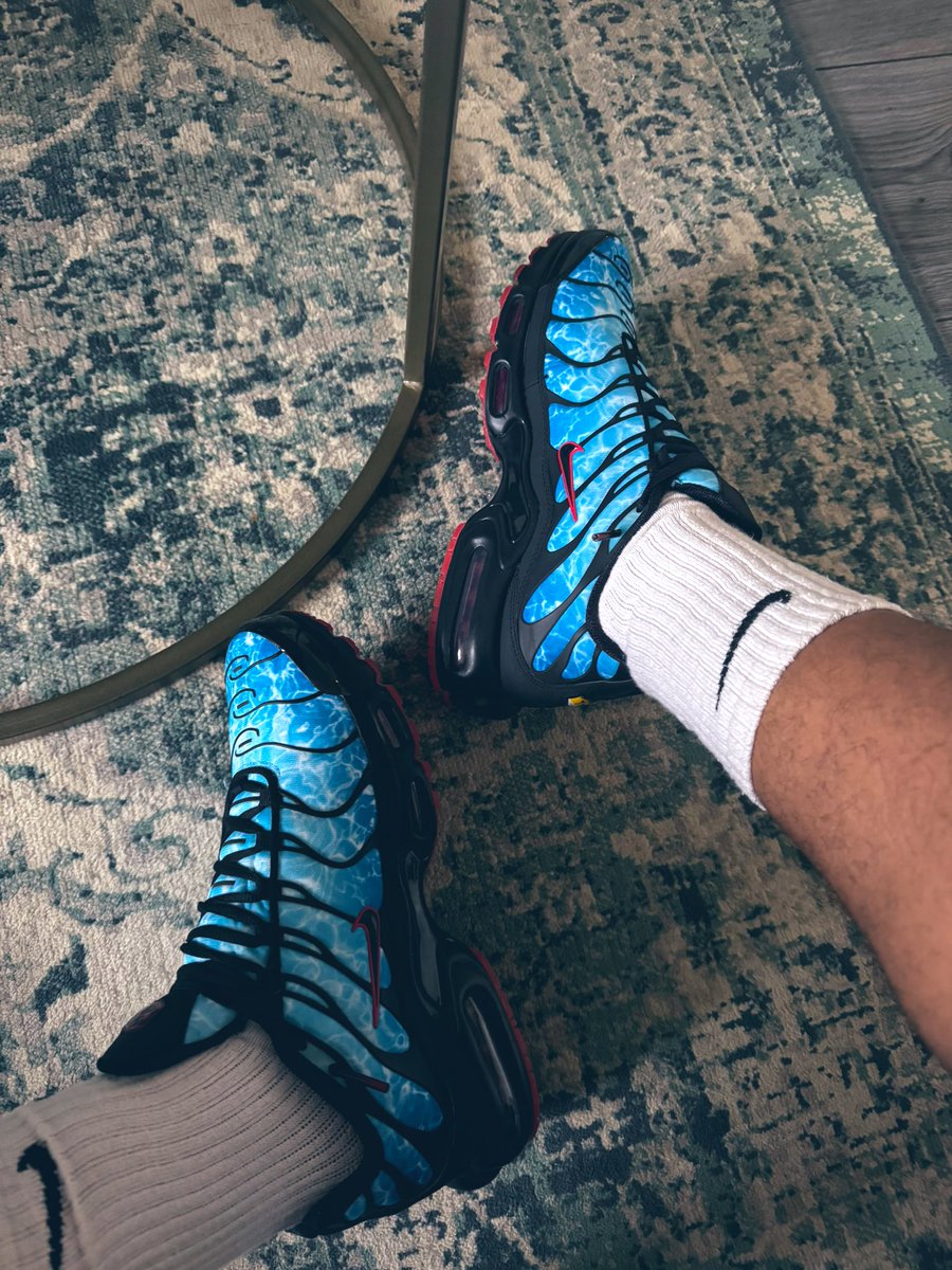 Another sub funded pair! 😈🤑

#gaysneakerfetish #sneakerfetish #whitesocks #lickmysneakers #sneakermaster #gayslave #gaymaster #findomking #findom #findomforever