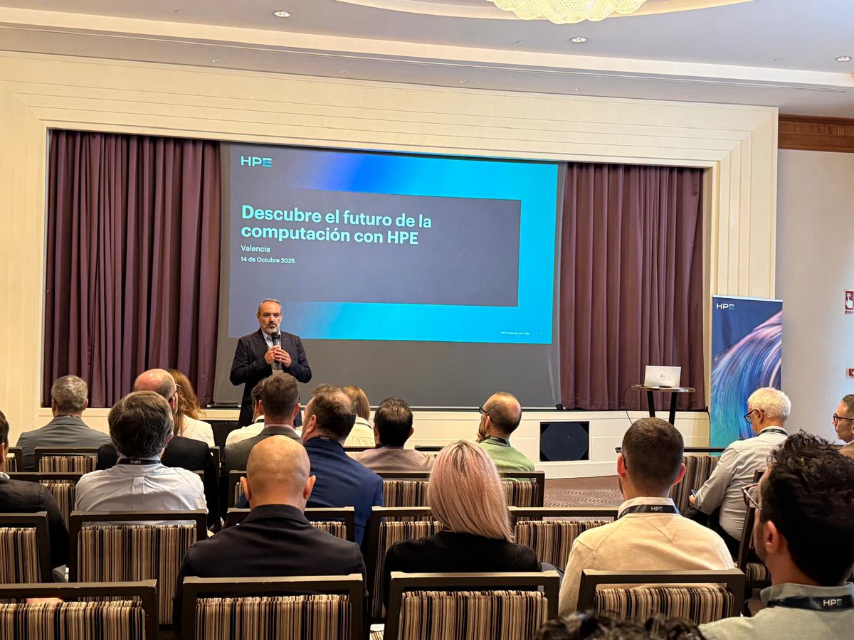 HPE_Espana's tweet image. El pasado 14 de octubre,  celebramos en Valencia una nueva parada de nuestro #HPECompute Roadshow, un encuentro con partners donde exploramos las últimas innovaciones en computación híbrida y el papel clave del canal en el futuro del mercado español.
Durante la jornada,…